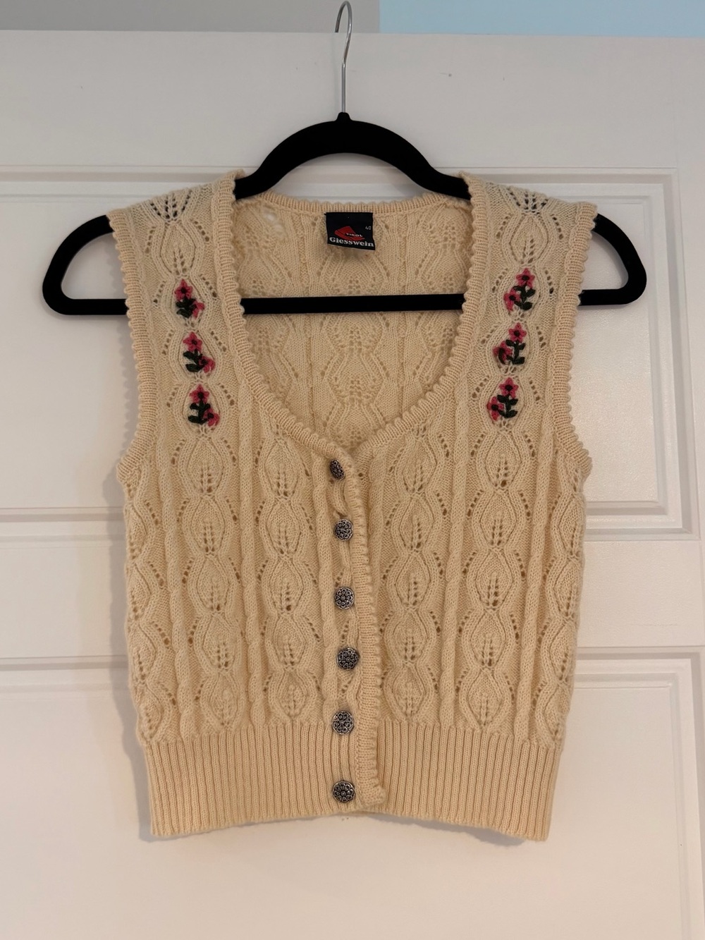 Vintage Wool Cream Cable-Knit Floral Embroidered Sweater Vest